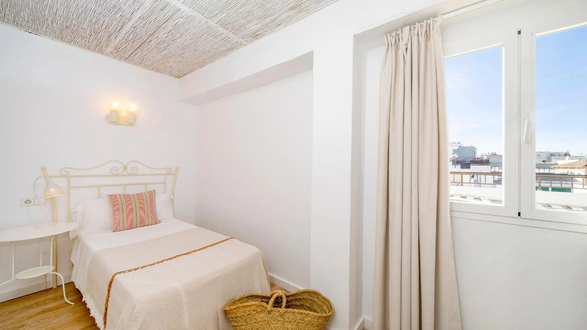 Can Beia Hostal Boutique (Adults Only) Sant Antoni de Portmany İspanya
