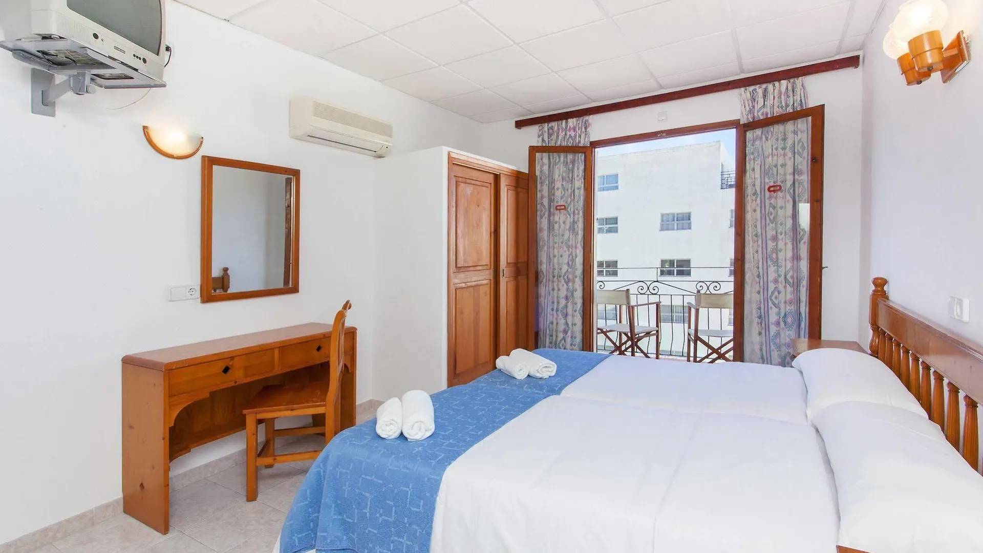Konukevi Can Beia Hostal Boutique (Adults Only) Sant Antoni de Portmany